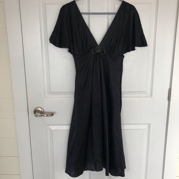 Zara Dresses & Skirts - Zara silk flutter sleeve baby doll dress V neckline side zip black bead detail M